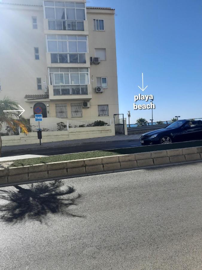Fuengirola Apartment Carvajal Front Line Primera Linea Zewnętrze zdjęcie