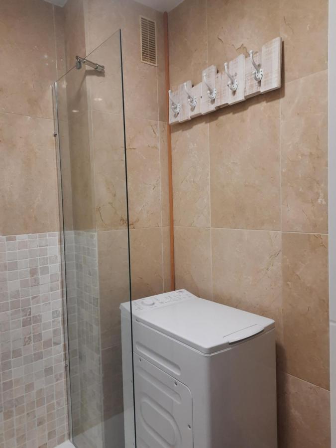 Fuengirola Apartment Carvajal Front Line Primera Linea Zewnętrze zdjęcie